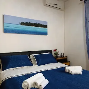 apartments-villa-laura.pula-hotels.org/